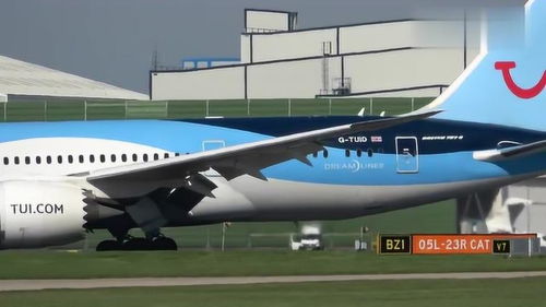 波音787-8降落震撼实拍 重达250吨的“梦想客机”，为何能稳如磐石？